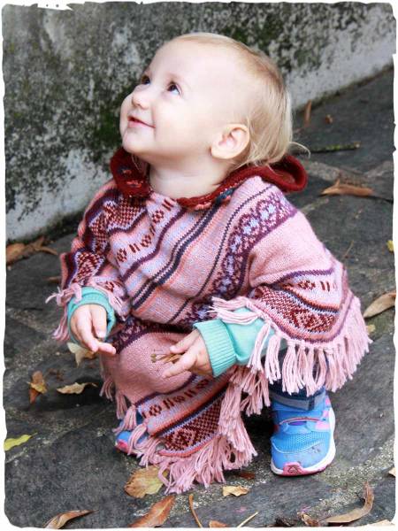 Poncho de alpaca con capucha Ghita