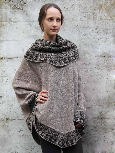 Poncho mujer en lana de alpaca Aiko
