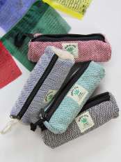astuccio Yan.